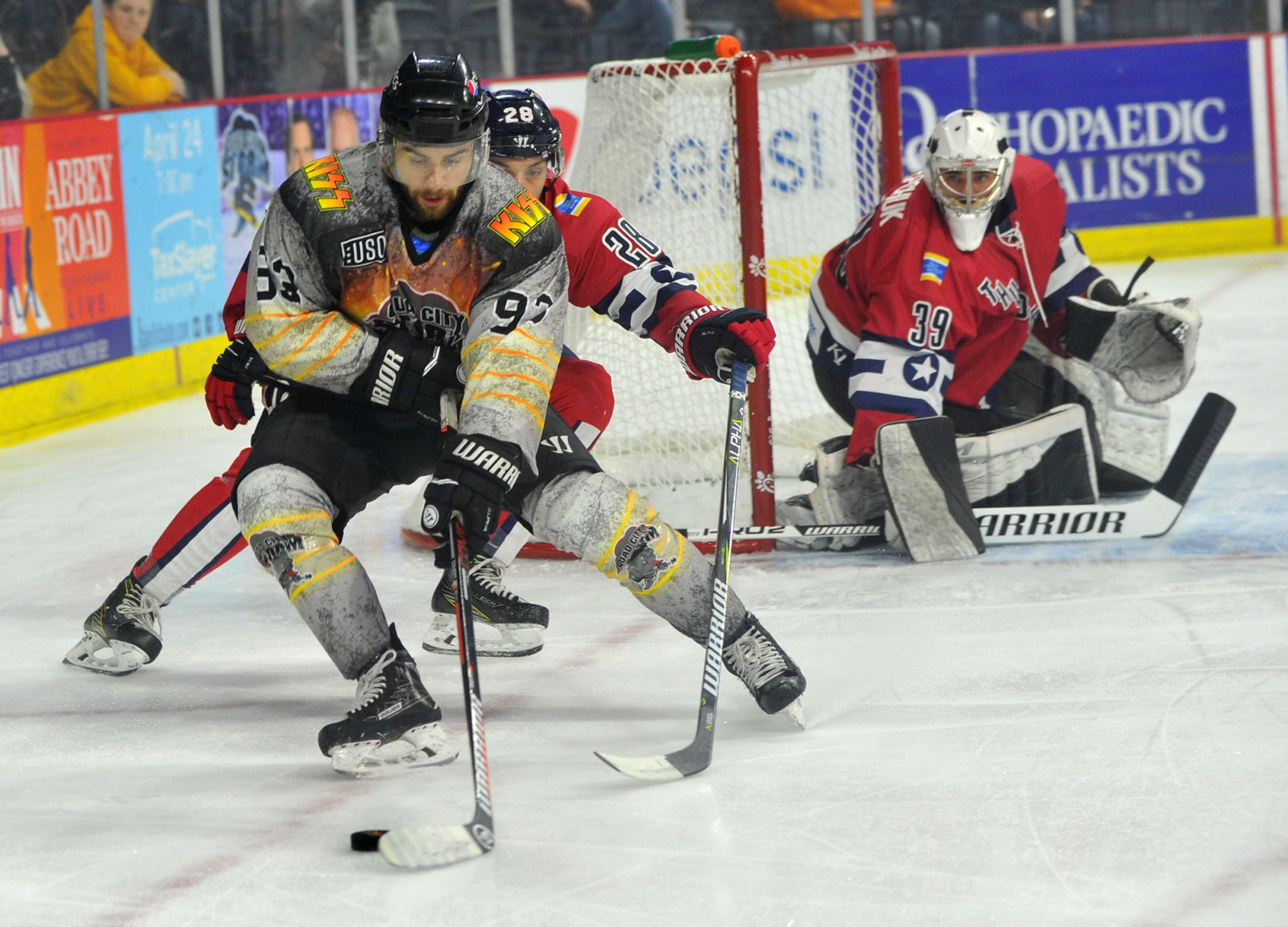 Quad City Storm hosting the Evansville Thunderbolts